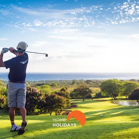 #253 Fernando Pessoa 28 By Holidays *