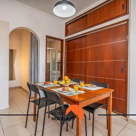 #253 Fernando Pessoa 28 By Holidays Appartement *